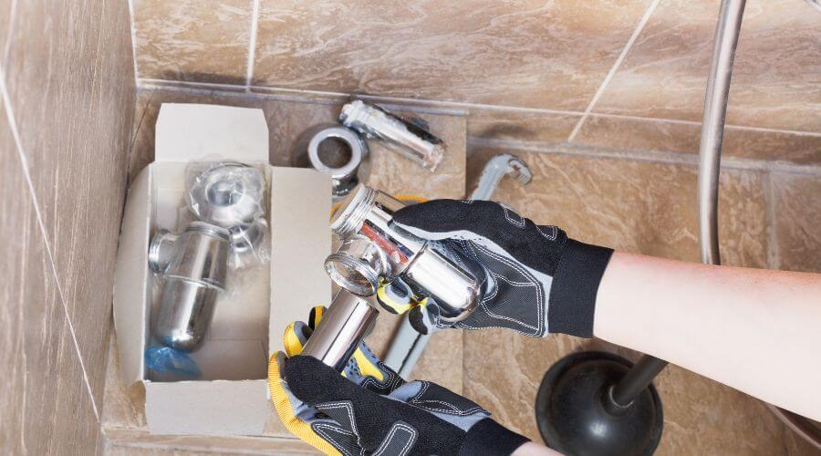 Professional gutter cleaning in Hallieford, VA